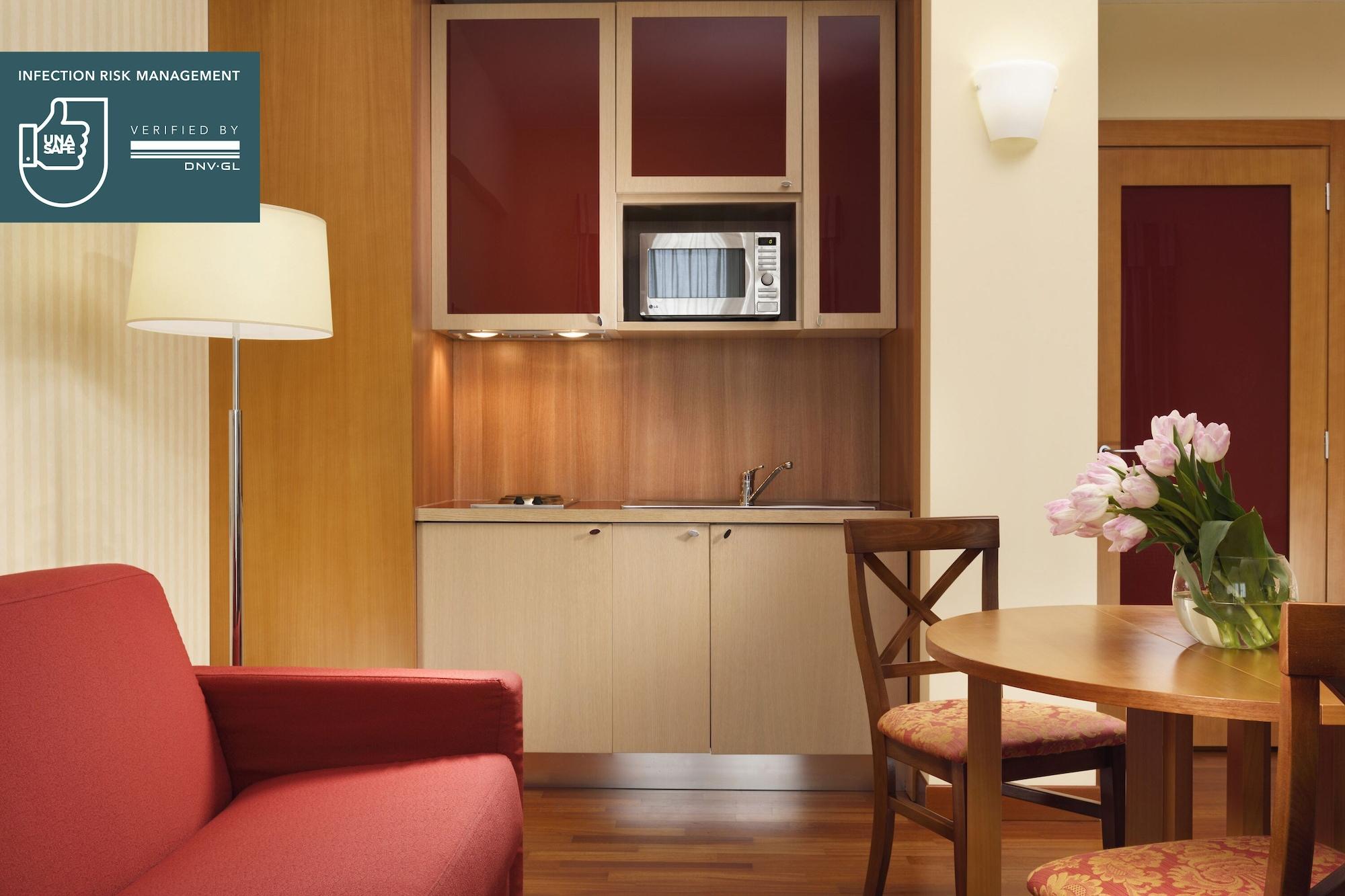 Unaway Hotel & Residence Quark Due Milano Eksteriør billede